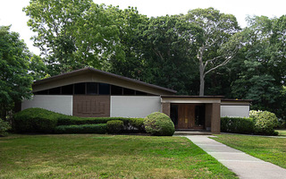Jewish Center of The Moriches